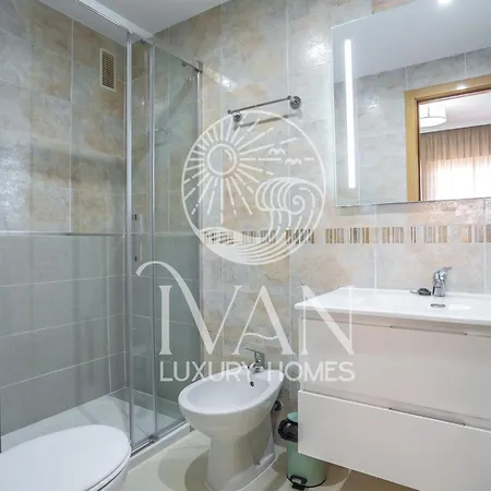 Casa Dimar Ivan Luxury Homes 8ªplta Norte 1ªlinea *